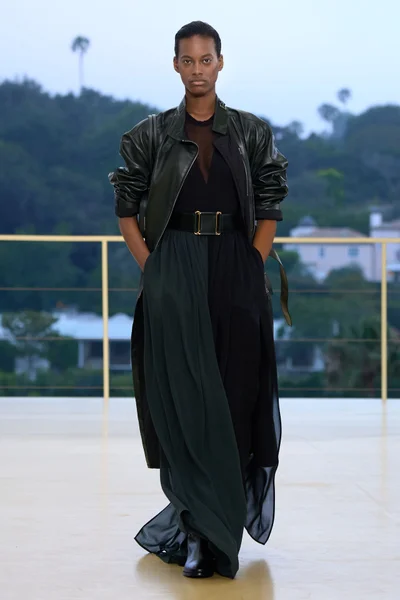 Look 4